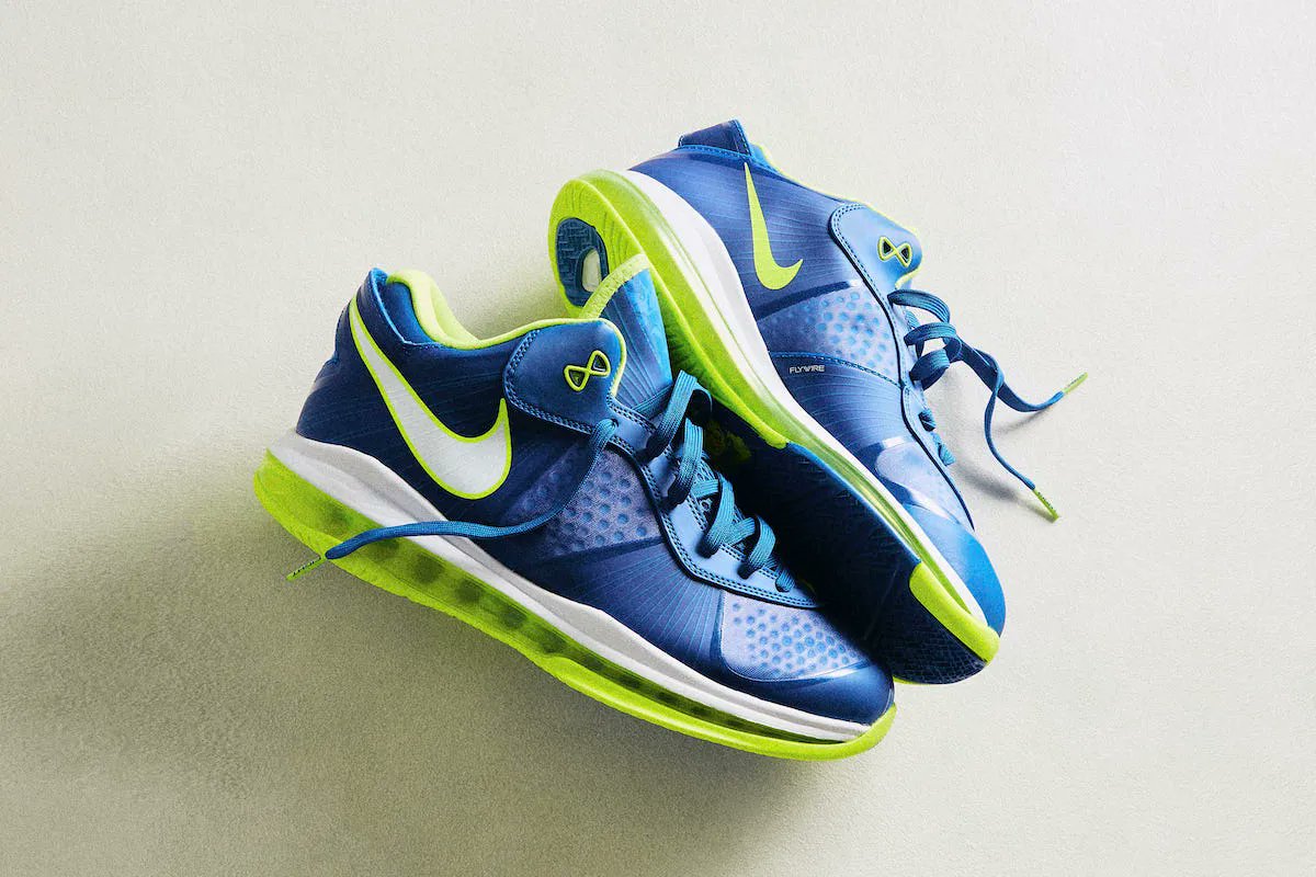 lebron 8 sprite on feet