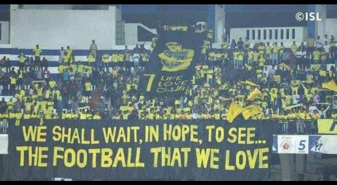 maarikkal's tweet photo. Sad that we were so near bt excited for next season on how strong you will be coming back. We got your back and we will be der to cheer you next yr.For sure,I will miss you all but It's time for you guys to go home n take well deserved break.Come back stronger #kbfc #yenumyellow https://t.co/3B0QxhJB1s