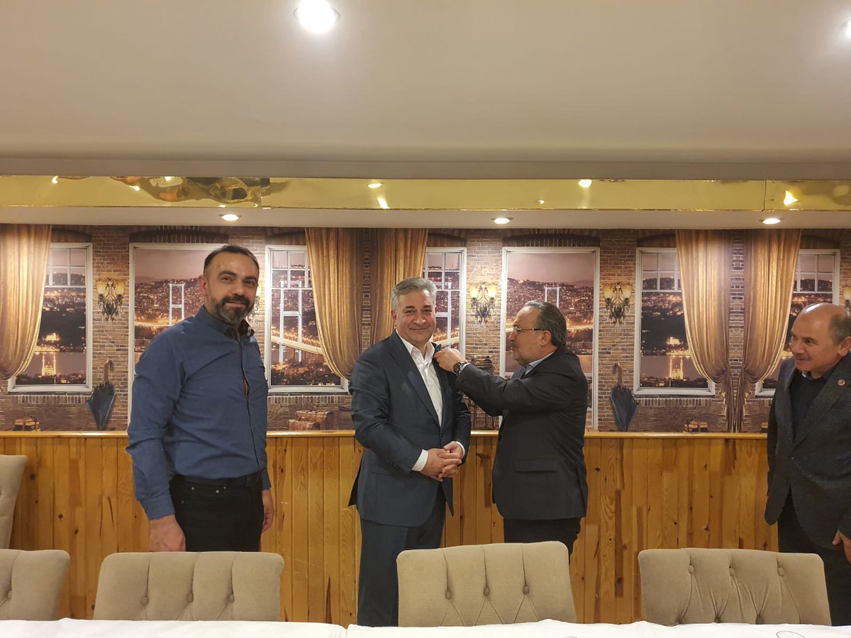 Türk Kızılayı Yozgat (@kizilayyozgat66) on Twitter photo Türk Kızılay 1. Genel Başkan Yardımcımız Sayın İsmail Hakkı TURUNÇ Bugün Yapılan Olağan Genel Kurulumuz Sonrası İlimiz Yozgat'a Ziyarette Bulundular. Yeni Yönetim Kurulumuzla bir araya gelen Sayın İsmail Hakkı TURUNÇ Yeni Görevlerinde Başarılar Diledi. <a href="/Kizilay/">Türk Kızılay</a> <a href="/ismailhakkitk/">İsmail Hakkı TURUNÇ</a> Türk Kızılay 1. Genel Başkan Yardımcımız Sayın İsmail Hakkı TURUNÇ Bugün Yapılan Olağan Genel Kurulumuz Sonrası İlimiz Yozgat'a Ziyarette Bulundular. Yeni Yönetim Kurulumuzla bir araya gelen Sayın İsmail Hakkı TURUNÇ Yeni Görevlerinde Başarılar Diledi. <a href="/Kizilay/">Türk Kızılay</a> <a href="/ismailhakkitk/">İsmail Hakkı TURUNÇ</a>