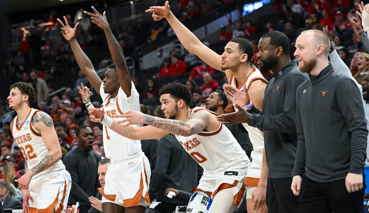 JeffHoweOTF's tweet photo. How to watch, what to know about @TexasMBB and @BoilerBall duking it out in Milwaukee tonight with a trip to the Sweet 16 on the line #HookEm #MarchMadness: 

https://t.co/i4GPf3HZrQ https://t.co/TtA7hbePkk
