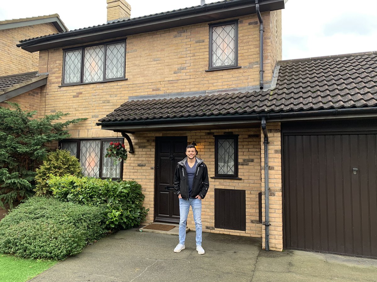 ykevas1's tweet photo. Everyone said I couldn’t, but I did it. New home owner at 23‼️ https://t.co/jba6jloUDi