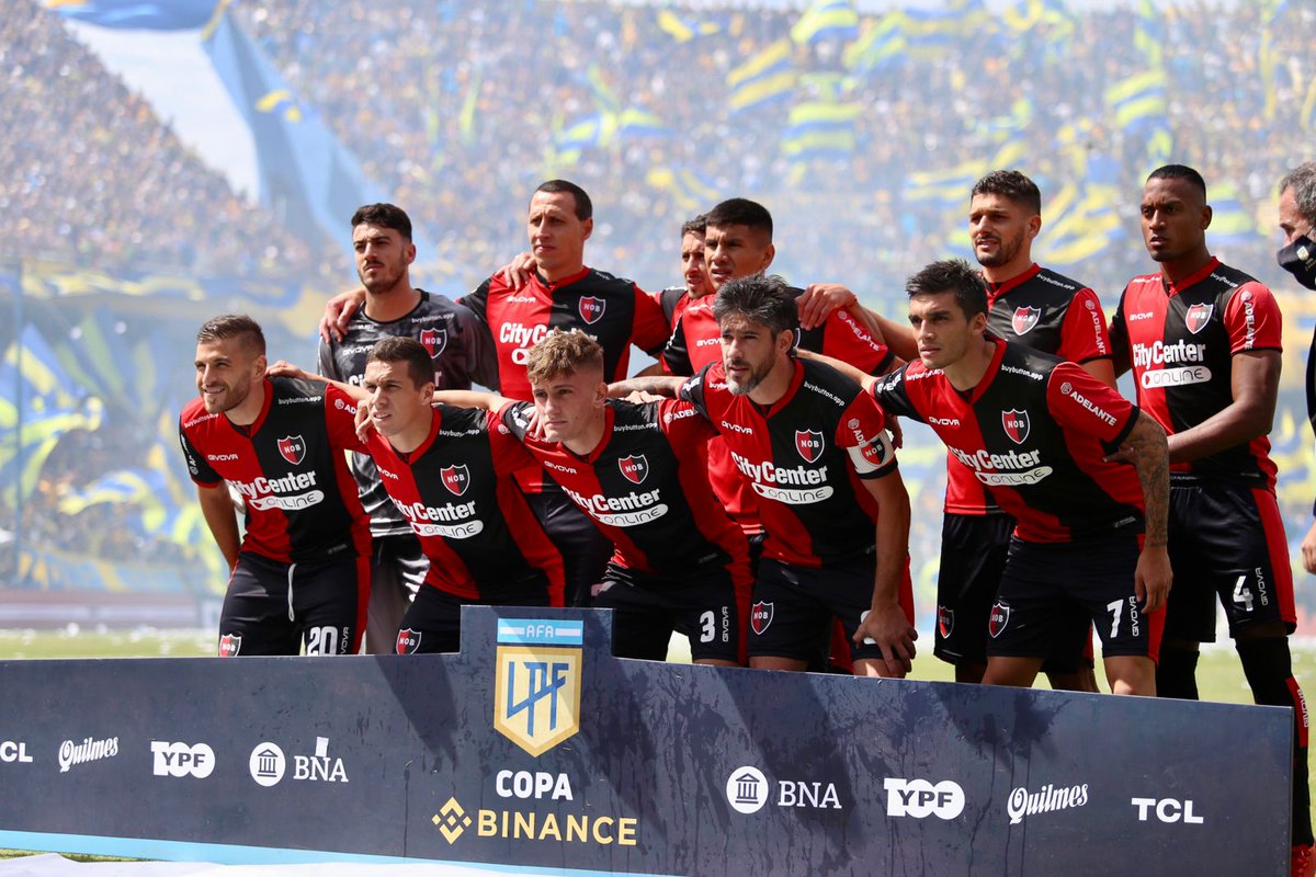 Newells's tweet photo. ¡EL CLÁSICO ES ROJINEGRO! 👊🏼

Con gol de Juan Manuel García el Más Grande del Interior se quedó con el partido ante Central en Arroyito.

¡VAAAAAMOS NEWELL'S! 🔴⚫ https://t.co/dlCLjHBPil