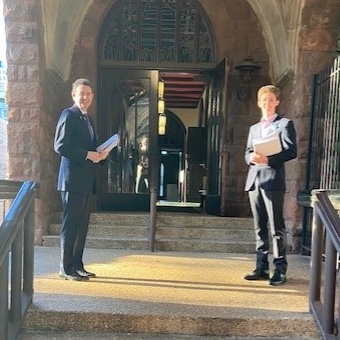 Loved seeing this father-son usher pair at church this morning!

Thanks to the Henns and to all to the All Saints' ushers who provide a warm welcome at the entrance to church. ❤⛪️