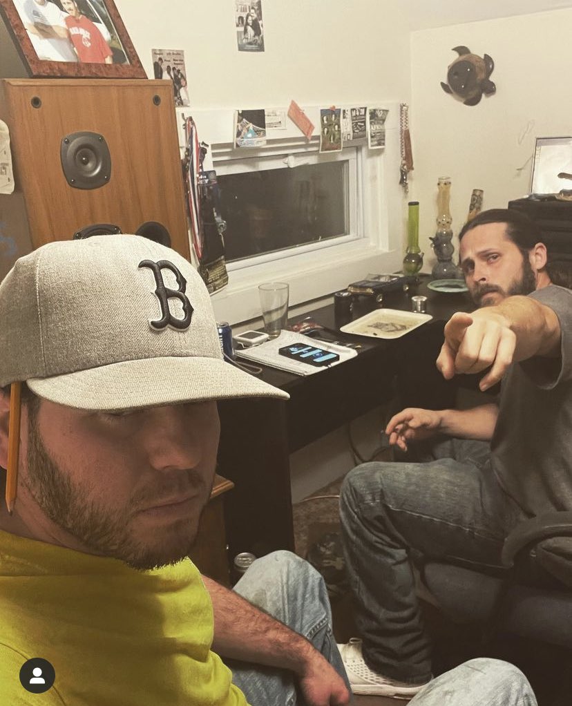89westpro's tweet photo. Big things happening!! Home studio, and a #musicvideo being shot today #Price #Graphite #PKStudio #rap #bars #pens and #pencils Available on all platforms #Itunes #youtube #ProtectTheVibes https://t.co/OPuhfJ3Ylc