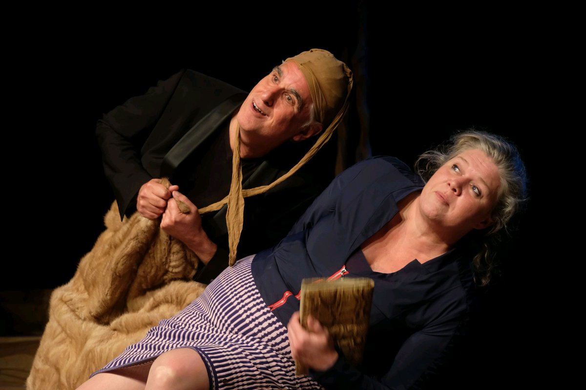 Voor mijn #voorstelling ‘Welkom in het Bos’ op 26/27 maart en 2/3 april zijn LAATSTE KAARTEN beschikbaar spot70.nl/reserveren "In tijden niet zo gelachen. Vier geweldige acteurs. Veel vaart! Komisch, absurd, knettergek!" #theater #Warmenhuizen