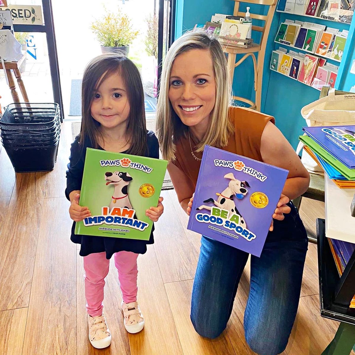 _pawsandthink's tweet photo. Another wonderful book signing at one of our favorite places!🤍 We loved spending time at The Boxwood Collection yesterday and can’t wait for our next visit!✨🛍

#pawsandthink #ChildrensBooks #booksigning #author #kidsbooks https://t.co/1Pma8WE1j0