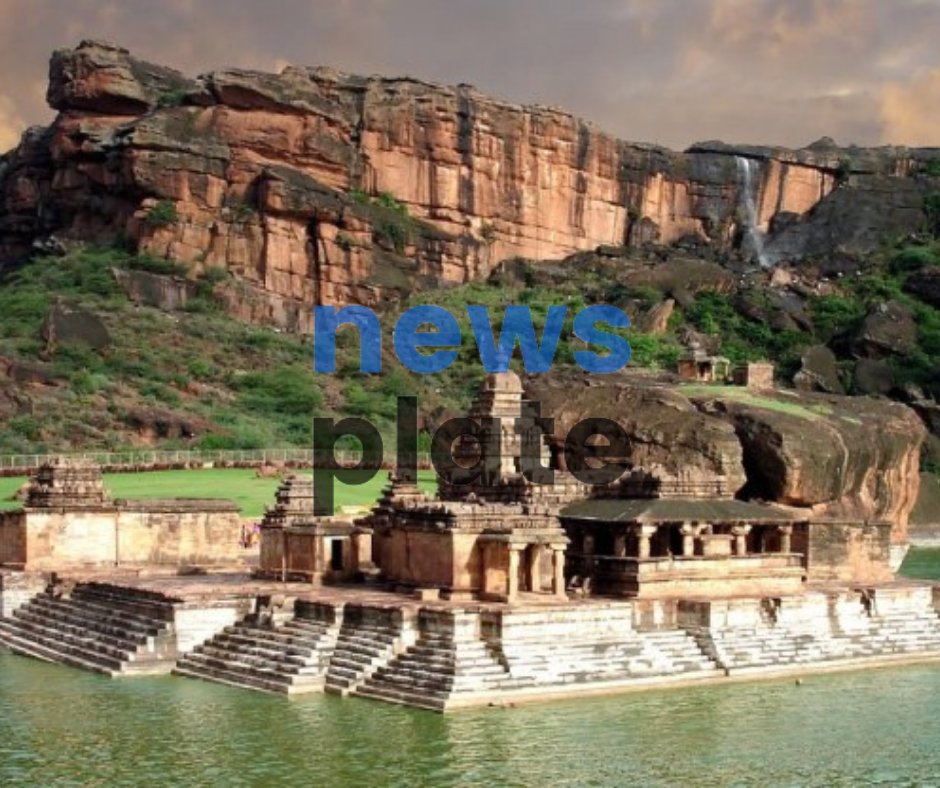 NewsPlate1's tweet photo. Bhootnath Temple of South India is a confluence of wonderful architecture, Anero is history
https://t.co/HIKtb1toem
#Bhootnath #Temple #South #India #Confluence #Wonderful #Architecture #Anero #History https://t.co/QzTxlR0oXU