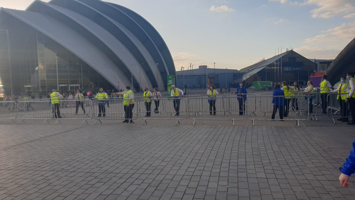 A rare early evening finish in <a href="/OVOHydro/">OVO Hydro</a> so the <a href="/G4S_Events/">G4S Events</a> team  wanted to get prepared for <a href="/stereophonics/">stereophonics</a> fans and built the lanes  in preparation for tomorrow #teamwork  <a href="/SAhmedg4s/">Shak_ahmedG4S</a> <a href="/MCoopsG1/">Michael Cooper (Coops)</a> #security #glasgow