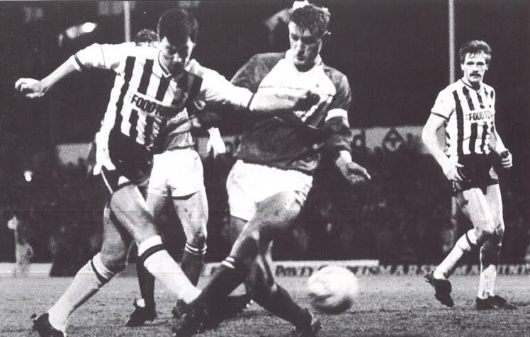 GTFCPlayerPics's tweet photo. Marc North 

Forward

1987-1989
1991-1992

68 League Appearances 
17 League Goals

#GTFC #UTM @officialgtfc https://t.co/PLqek1Pyjs
