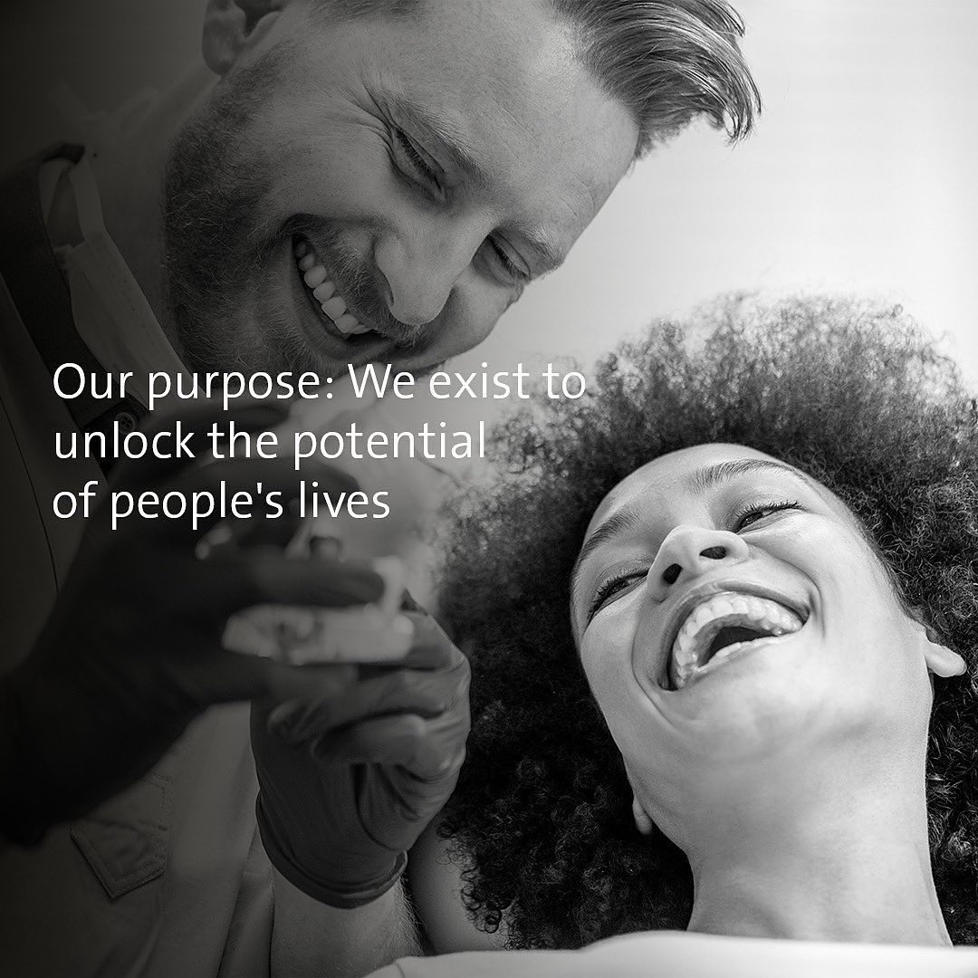 straumannpl's tweet photo. Happy World Oral Health Day! 20 marca obchodzony jest Światowy Dzień Zdrowia Jamy Ustnej. 
Straumann Group® Poznaj Historie Pacjentów, których życie zmieniło się na lepsze 🤩
Razem jesteśmy silniejsi! #togetherstrong

GET DIGITAL|LEARN DIGITAL|BE DIGITAL

#straumanngroup https://t.co/6bXaSHlc8g