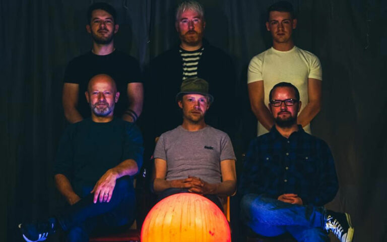 🎪A great #GigOfTheWeeK this Thursday 24th in @WhelansLive from Indie-rock 6-piece @SomeFinn! 🎟️Go watch the band playing songs from their last album Tsk Tsk and reveal brand new songs... check it out: #NovaGuestlist