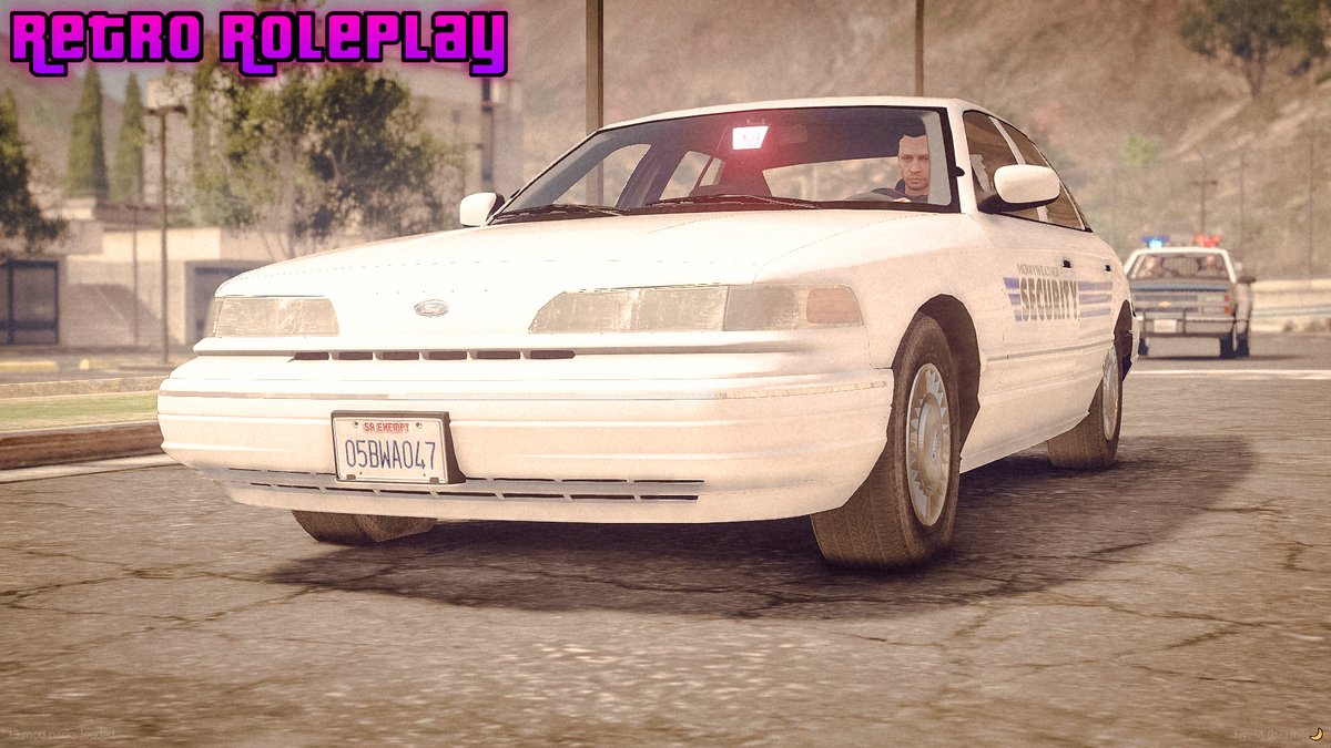 RetroRoleplay5M's tweet photo. Some recent pictures sent in from the currently ongoing 90's patrol's! As you can see we have some new designs and versions of things as well as an image showcasing some civilian life roleplay! Alongside a merry weather security car! https://t.co/zY3GfQfSCJ