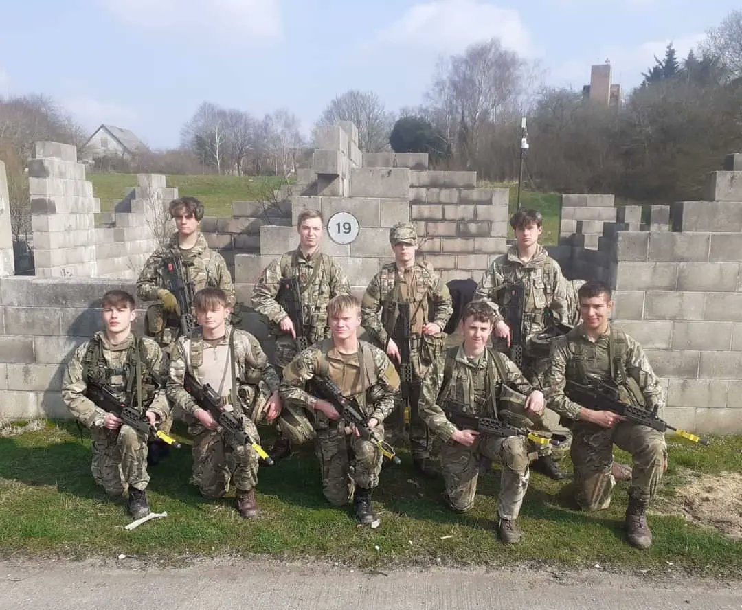 BedsHertsACF's tweet photo. Beds &amp; Herts Combat Cadet team return home with silver medals after a great weekend the @7thRats Combat Cadet Competition 2022!!! #bhacf #armycadetsuk #combatcadet https://t.co/XJwFmMv74O