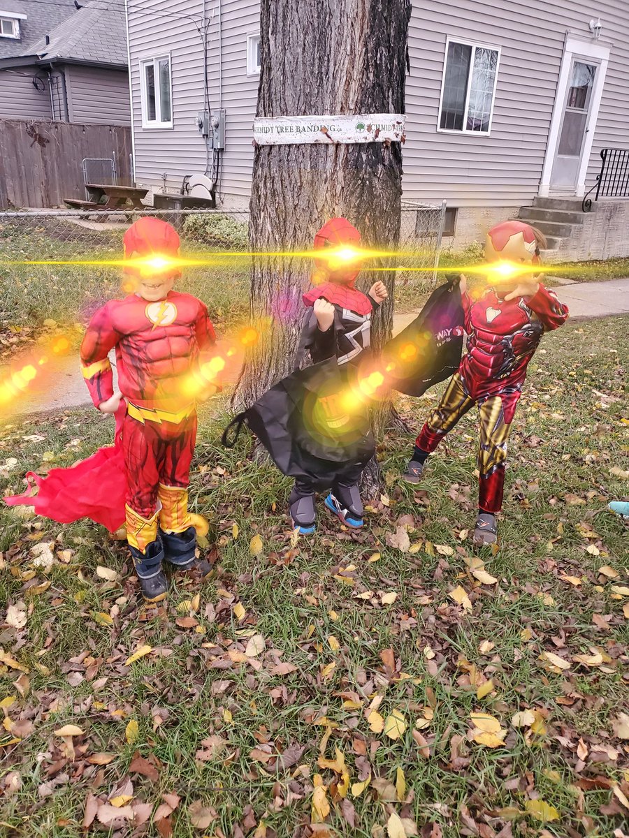 CanadaGuy tweet media