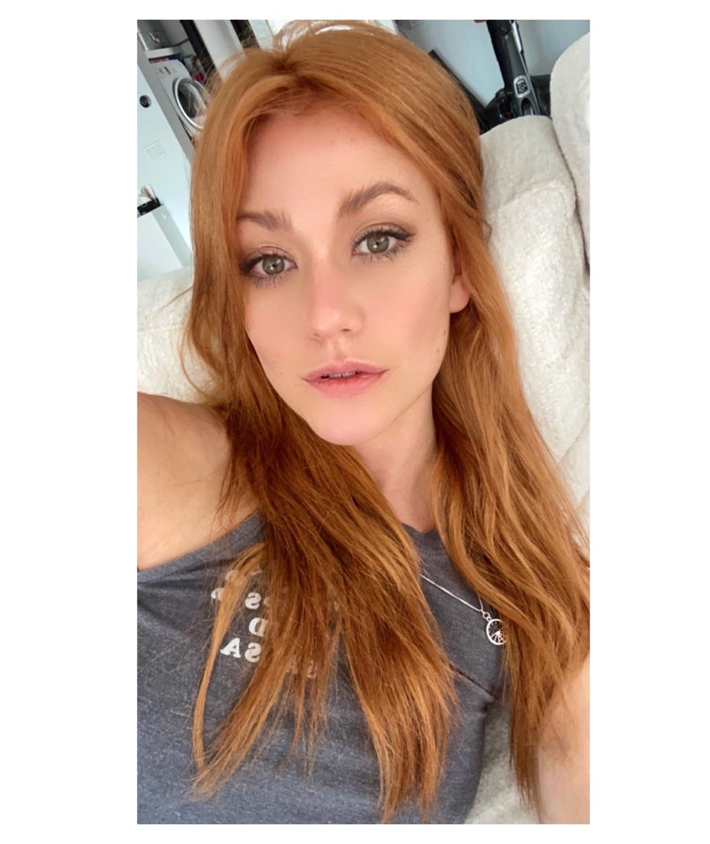 kittenkatsangel's tweet photo. Y'ALLLL SHE IS BACK TO HER ROOTS 🥺♥️
@Kat_McNamara 👼🏼🕊
#KatherineMcNamara ♡
#BackToGinger https://t.co/szXUJzoFQN