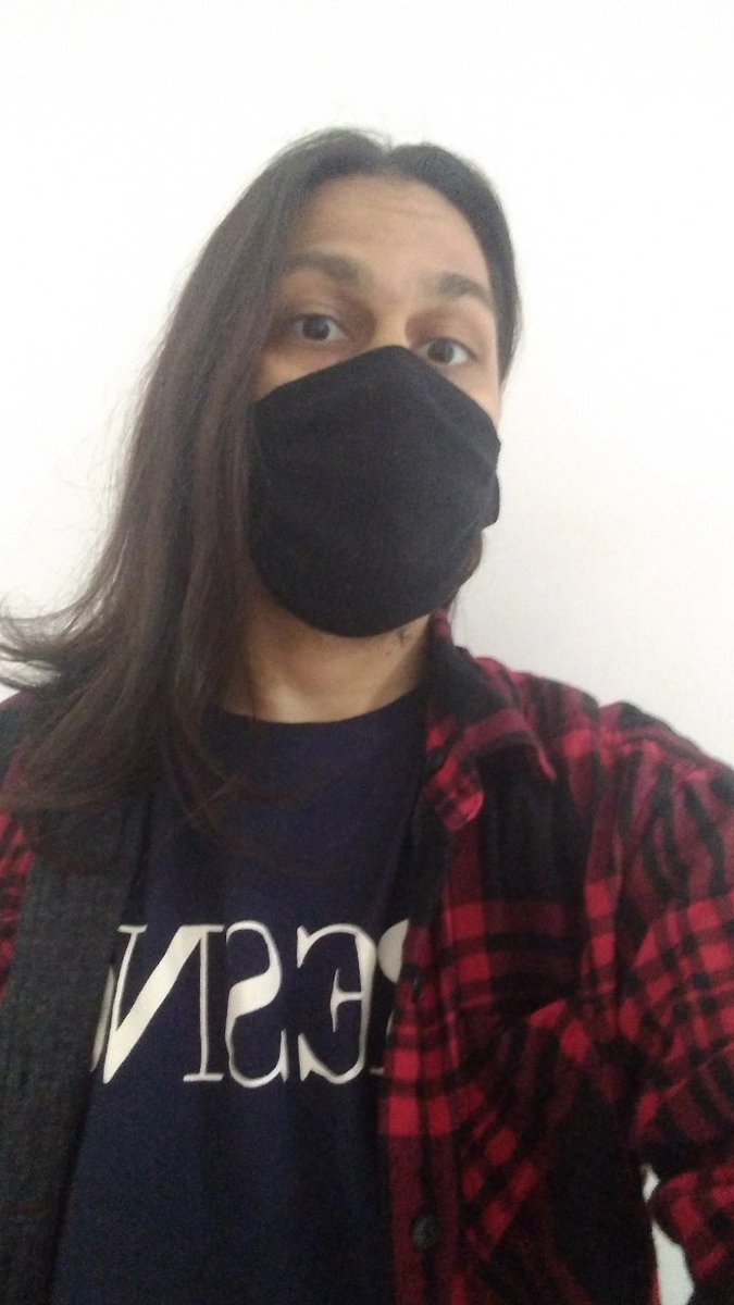 batatarobot's tweet photo. Partiu @bulletbane e @migloria #46FEST https://t.co/UqLw5lyAiq