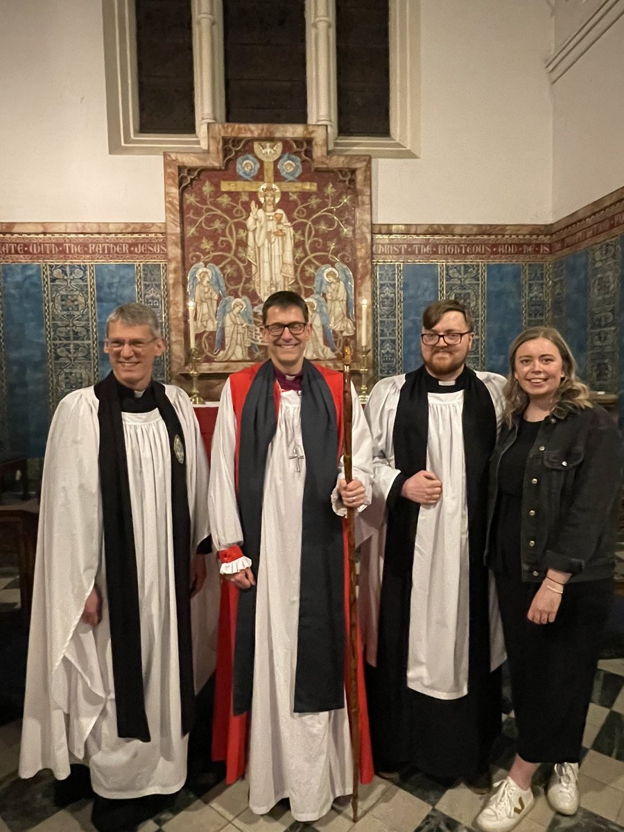 andyemerton's tweet photo. Delight to licence &amp; install @GarrethFrank as priest in charge @HTLenton this evening. Great to see so many friends, fellow clergy &amp; those from @StNicsChurch gather in support. Brilliant sermon from @RevJHalstead 
#mightythingshumbly https://t.co/70Ux9vZ8QL