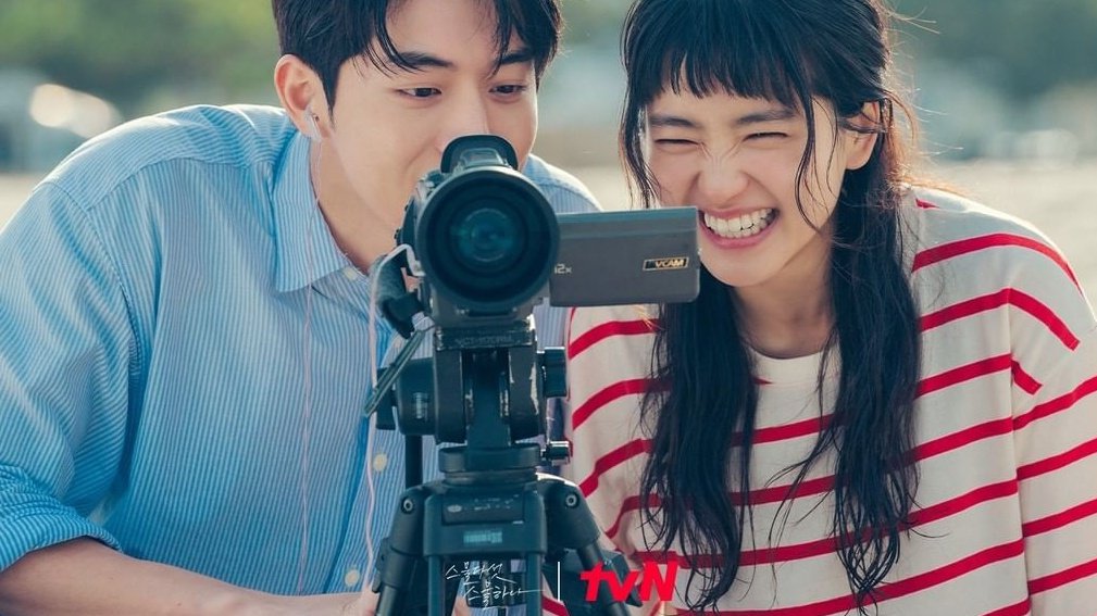 idateboyoung's tweet photo. nam joo hyuk e sua mania de interpretar personagens que criam padrões de namorados impossíveis de alcançar para mim https://t.co/KI38nqoOR4