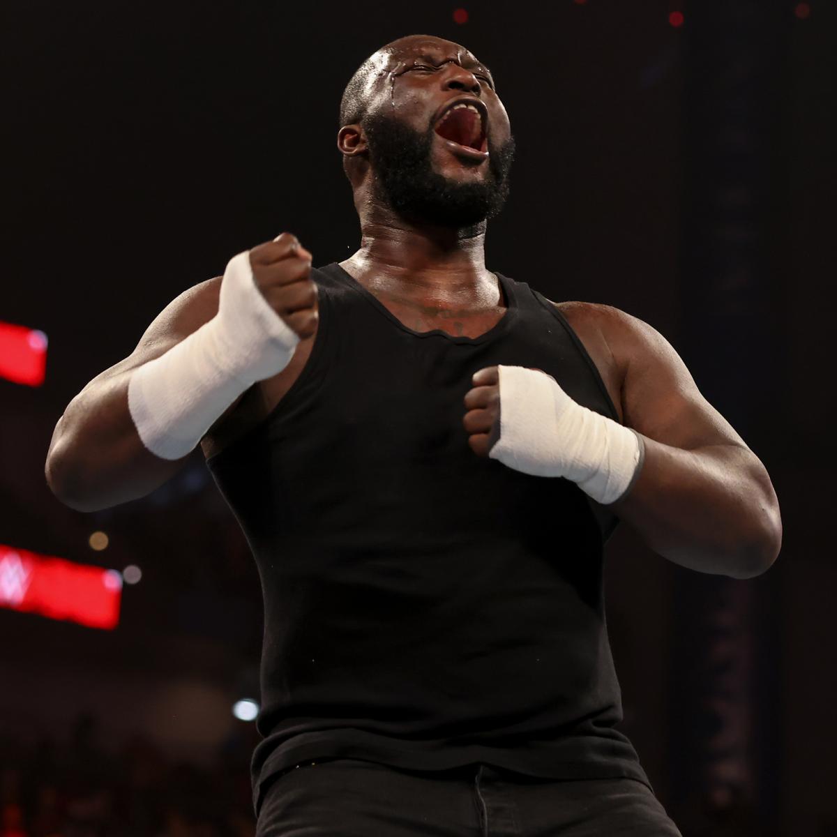 WWE tweet media