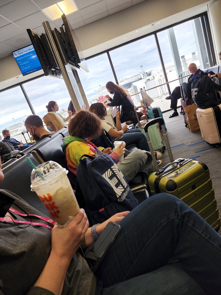 Roskosky90's tweet image. Day 5 (Part deux): hanging out at Logan..... heading home (on plane now). Thank You Boston and @EFExplore for a great 5 days. @Barbpete2 @MrsFelch221 @EagleJudge91 @PedroGalaviz9 @CanutilloMs @CanutilloISD  #ItWasFun #AdventuresInLearningInBoston #CampusOfChaMpionS