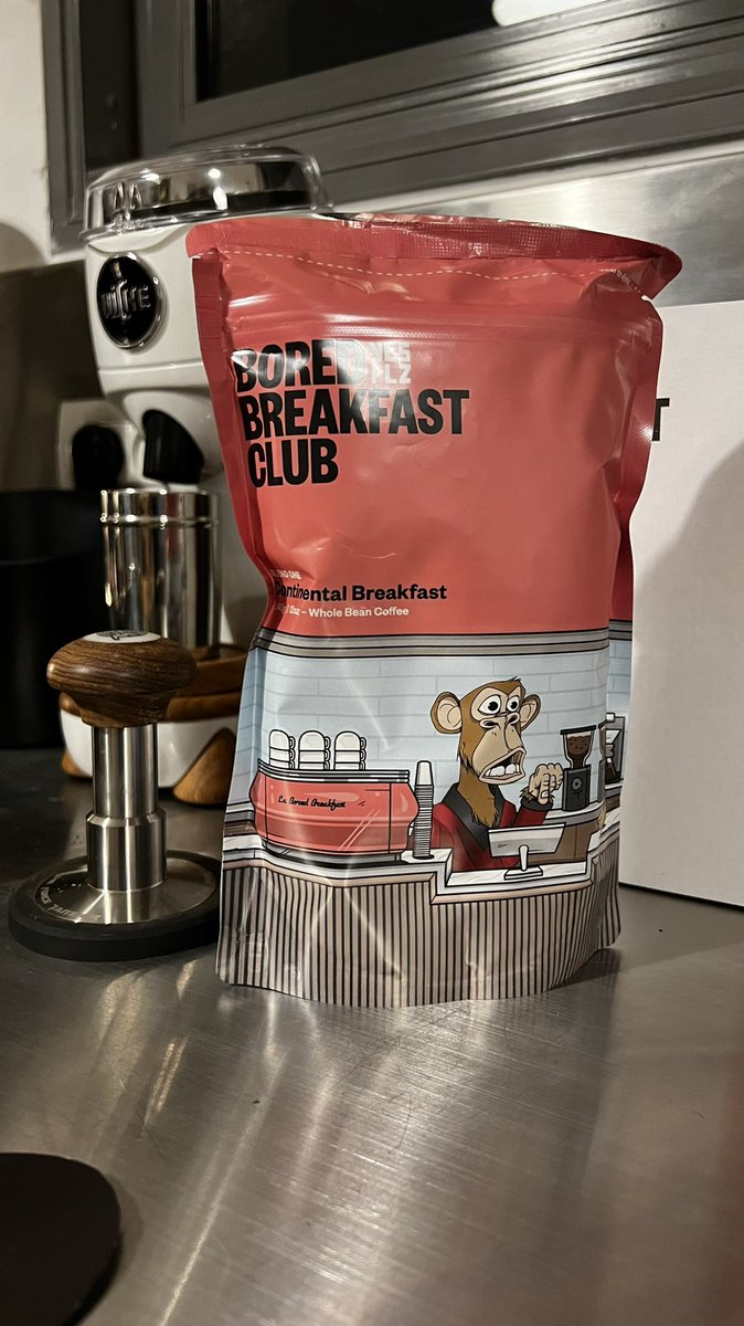 tzachalon's tweet photo. I couldn’t wait until the morning to try my new #nftcoffee subscription by @BoredBreakfast 
Full with body, zest of acidity, chocolate smoothness at the end. Thanks @YESPLZdotCOFFEE , can’t wait for the next blend! https://t.co/D9x15c67UA