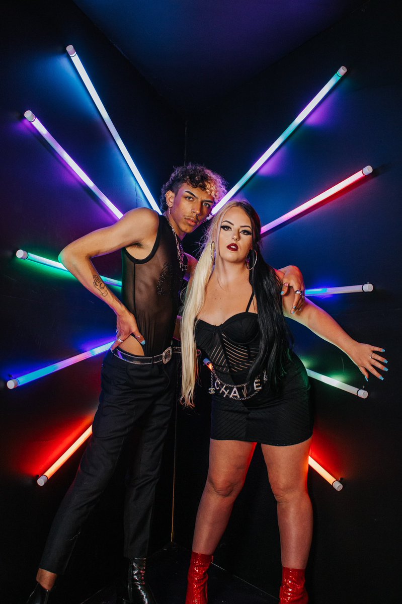 TheIllusionKY's tweet photo. Get Ready, Lexington KY! 

The Illusion Selfie Stufio &amp;VRcade coming soon! https://t.co/ma4r31l2Fn