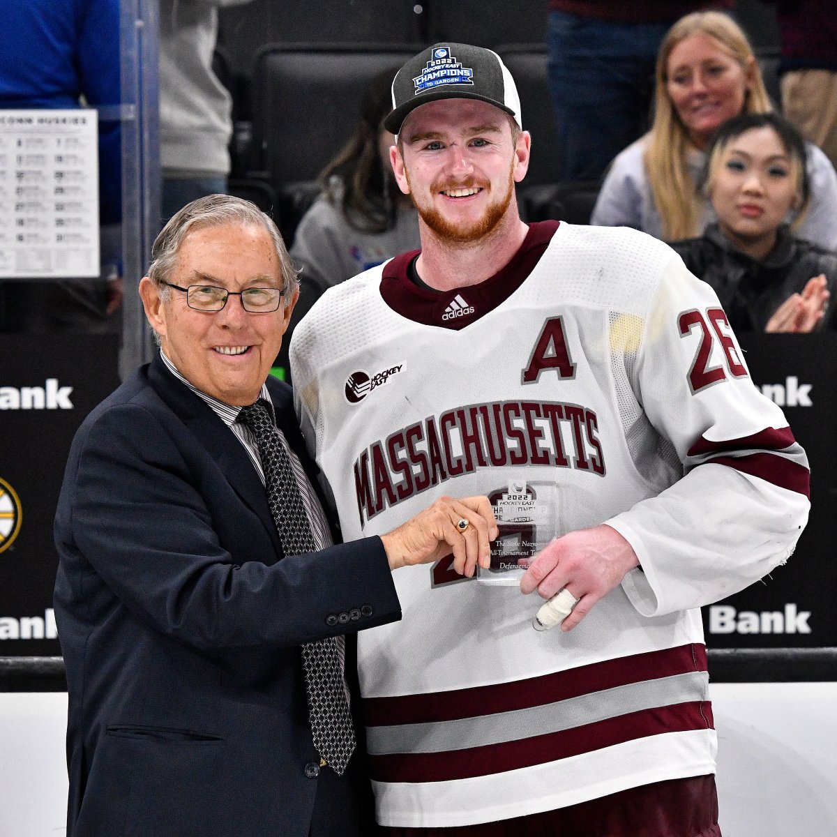 UMassHockey's tweet photo. Congratulations again to our @hockey_east All-Tournament Team selections. No surprise that four of our seniors led the way to the 🏆
G: @Mattmurray_31
D: @Colinfelix26
F: @BobbyTrivigno
F: @Gwait17
#NewMass X #Flagship 🚩 https://t.co/lIrM9IOb3T