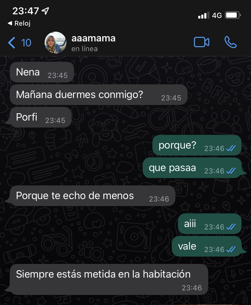 cvcarrascoo's tweet photo. yo tambien me hecho de menos mamá https://t.co/nY6ukQy6bx