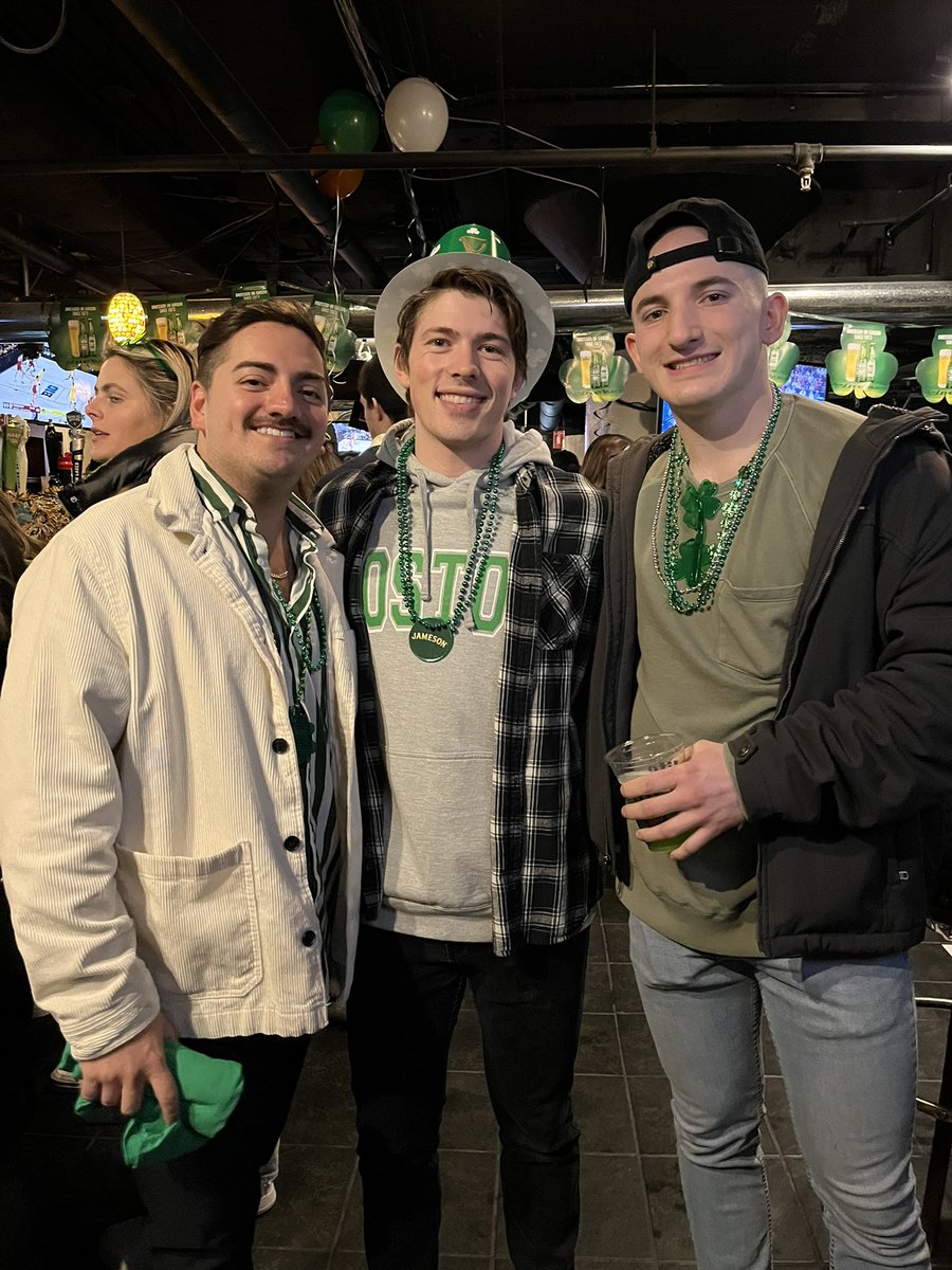 Kyle_Hall16's tweet photo. 🍀🍀 https://t.co/FaFi2fhyf3