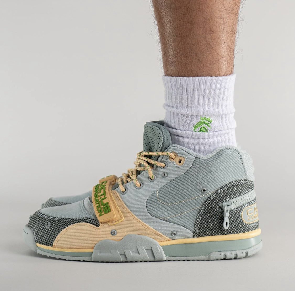 RodeoTheAlbum's tweet photo. Cactus Jack Nike Air Trainer 1 ✔️ https://t.co/lLulKNO6yR