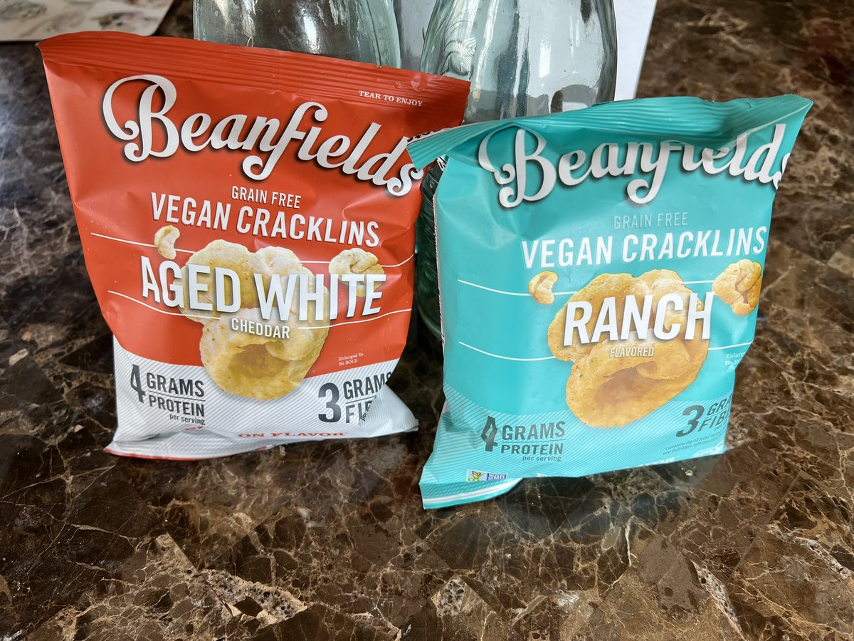 NikkiYo03647023's tweet image. #Beanfields #vegan #greenacresmarket