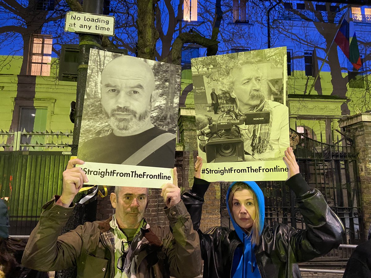 bendepear's tweet photo. Remembering those journalists who’ve been murdered in Ukraine @reflextv @rosamundpikeon #straightfromthefrontline https://t.co/dxHdUsgMi0