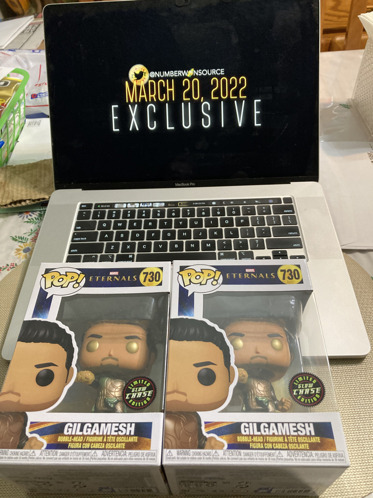 NumberWonSource's tweet photo. On today's episode of #noCHASEleftbehind it was a double dip. I have to admit, I was almost not surprised to finally find him, but finding him side by side was def WHOA! 😮 https://t.co/0RCNlhUugn