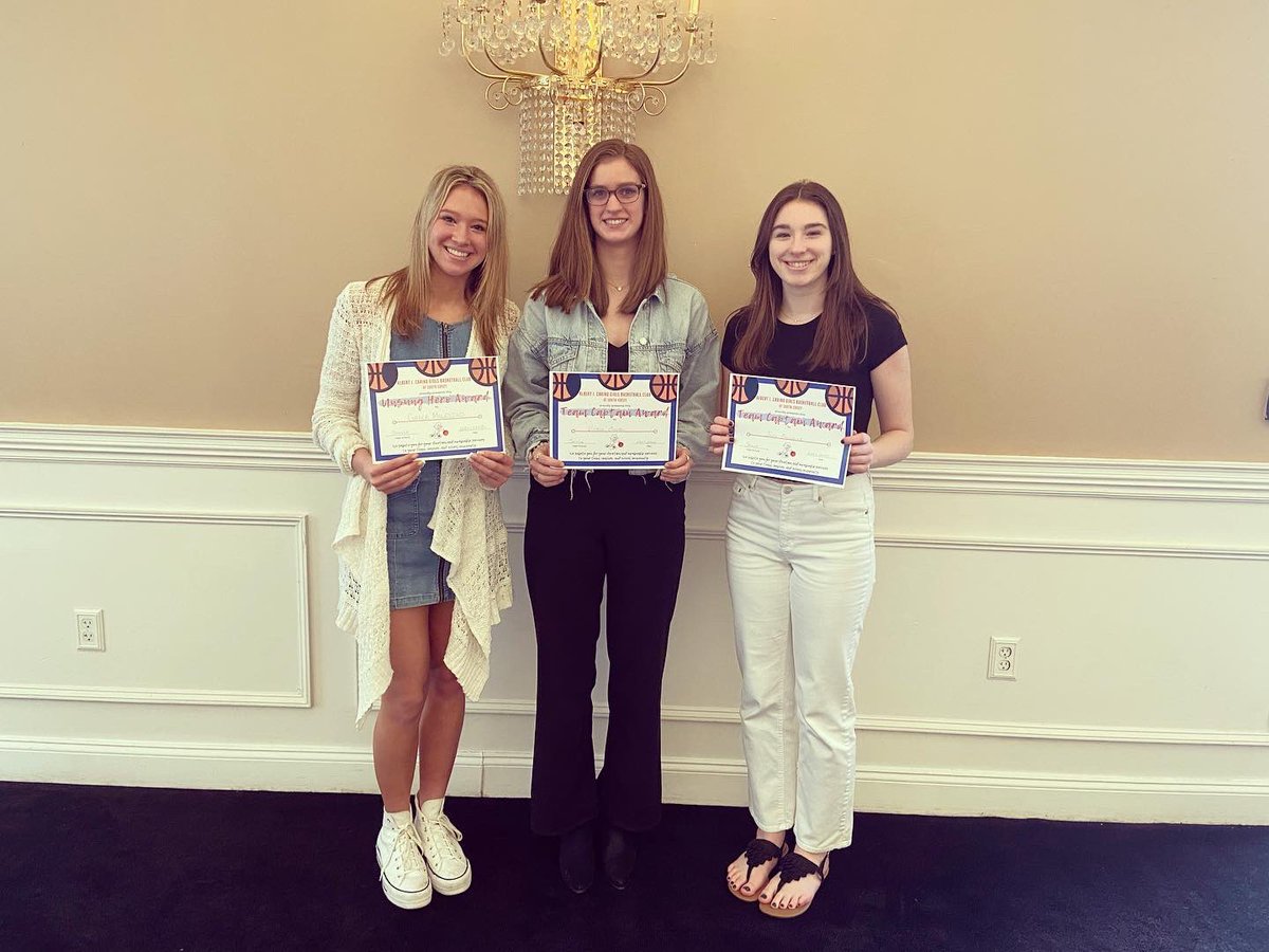 Coach_Creel's tweet photo. @AlCarinoGBBC Banquet with our Captains &amp; Unsung Hero! Got to see and hear lots of powerful messages today from many south jersey greats! Congrats Vickie, Jess &amp; Grace!! #sengbb #senecafamily #growthegame #girlssupportinggirls https://t.co/IPhQchRBnf