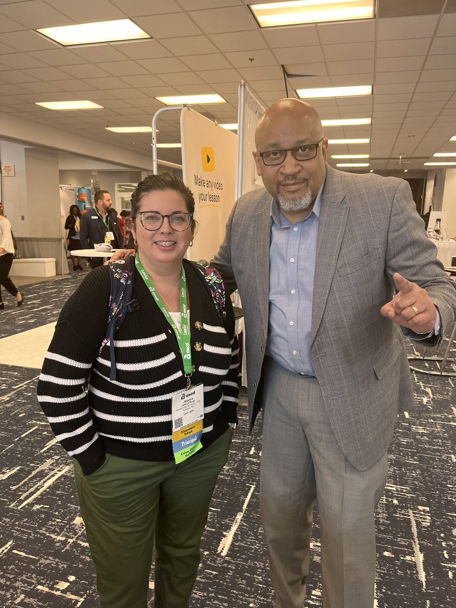 latinaprincipal's tweet photo. The one and only @PrincipalKafele! Always brings the 🔥 and 🪞#ASCDAnnualConference https://t.co/coyxwxnNX7