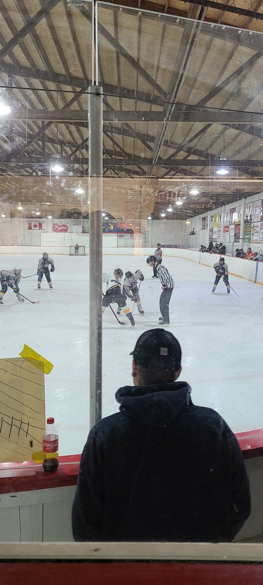 PTDFOO's tweet photo. @hockeysask #myview today for U13 Female Provincial Final action. Western Prairie Thinder @ Wood River Ice Cats #earnyourstripes https://t.co/6DVhewkfvL