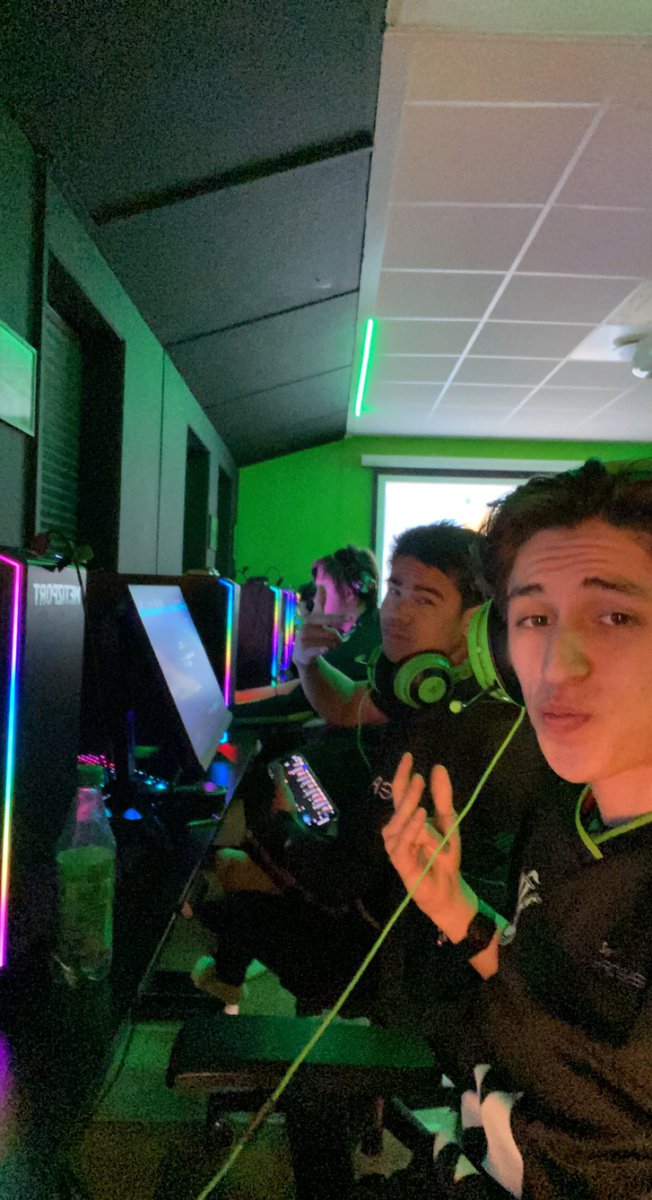 Late to the party men, tack <a href="/Metizport/">Metizport</a> för en underbar helg 🤩 Dessa guttar är ju för sköna