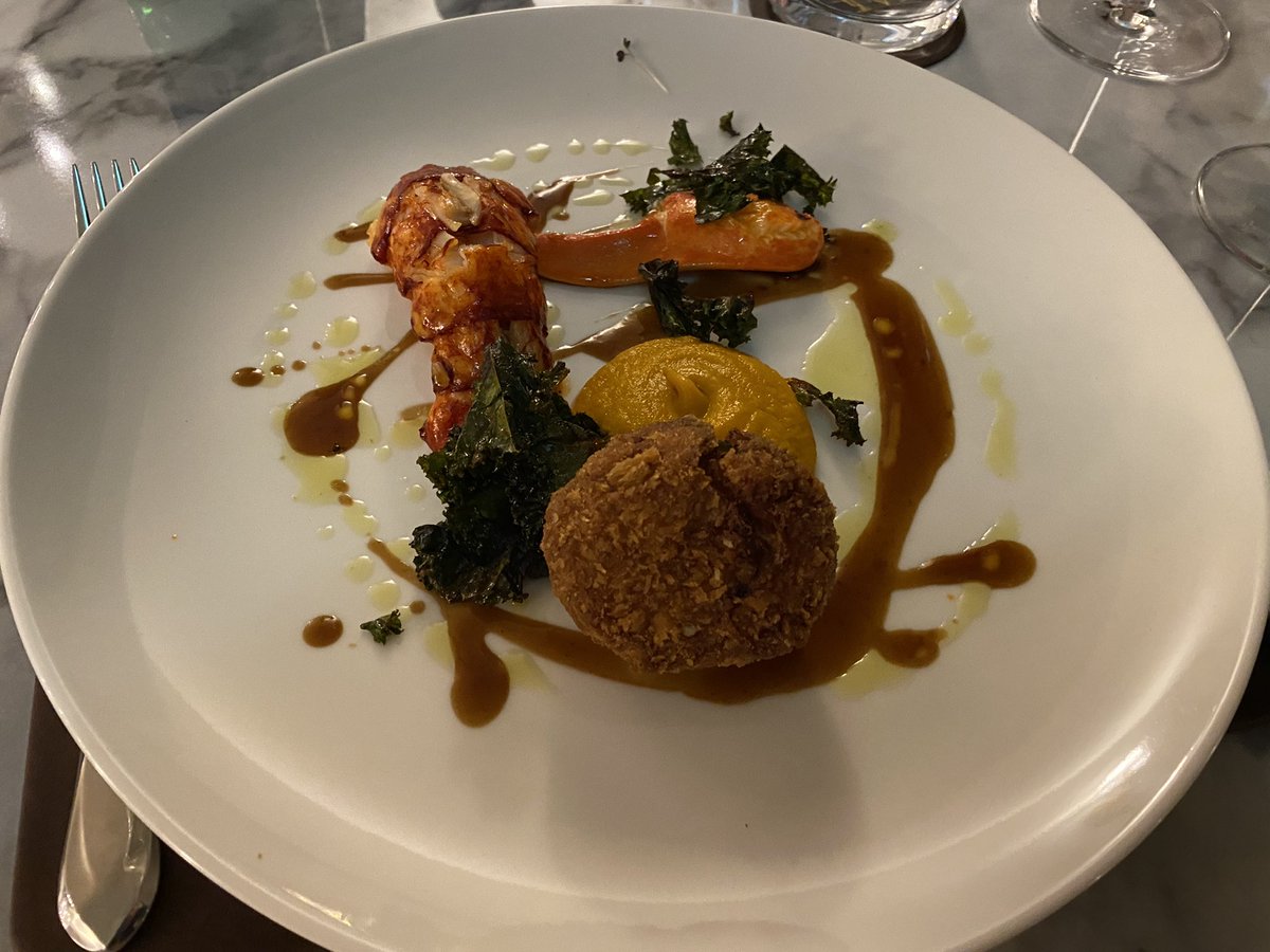 TomKGolf's tweet photo. A marvellous meal yesterday evening at the heavenly Harrow!
An awesome addition to Killarney’s culinary offerings - fabulous food, great cocktails & service to match.
#harrowkillarney https://t.co/iCCRmI2aq2
