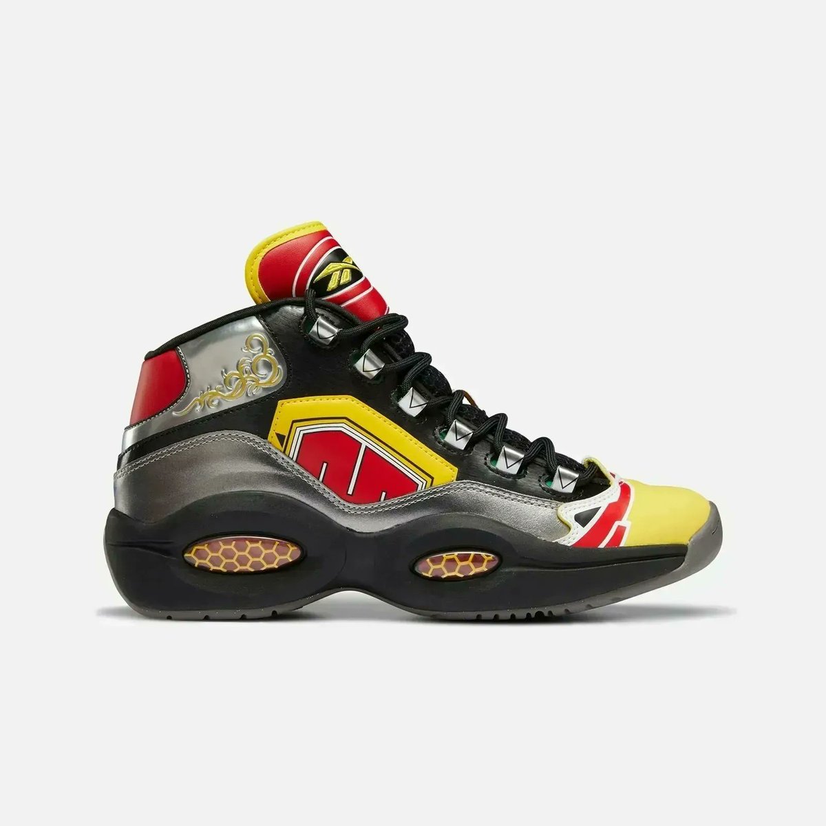 KicksFinder tweet media