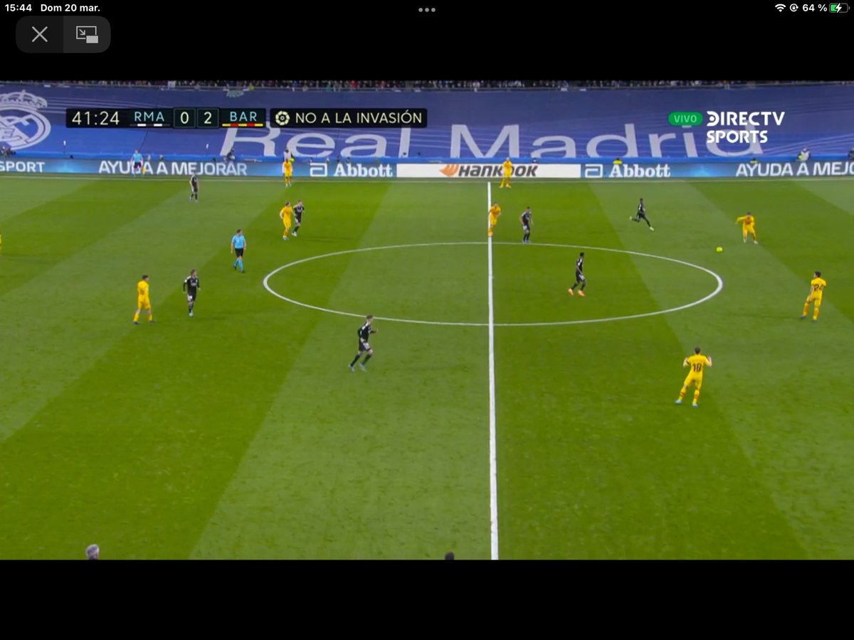 chvcho____'s tweet image. Esto es real? Voy por papitas y gaseosa va?