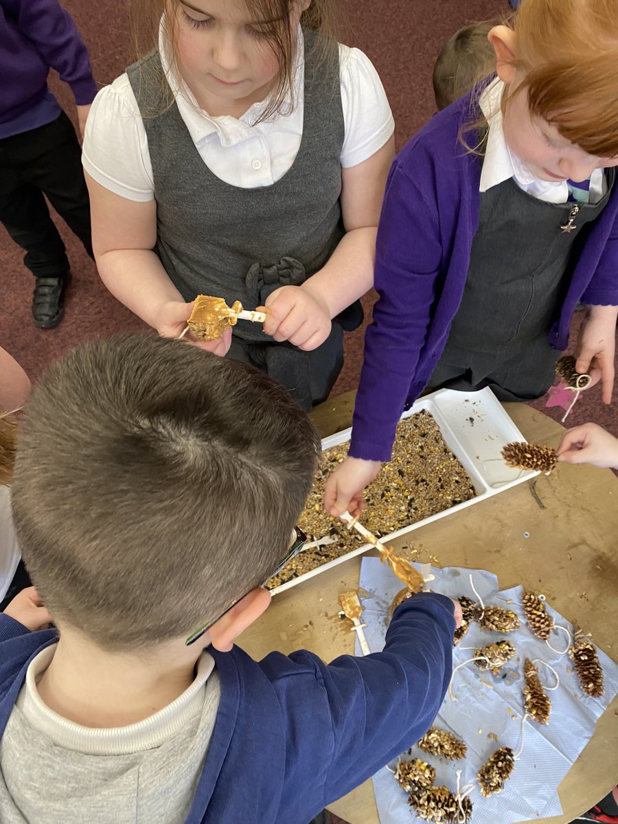 MrBlairBPS's tweet photo. ππ¦ Bird feeders π¦π
We took part in the #Wildchallenge. We made our own bird feeders using pine cones, peanut-butter & bird seeds. We then hung them on tress in our playground π
@RSPBScotland
(2/3)
#BPSOutdoorLearning #Wildchallenge https://t.co/lTT3y6T4Yb