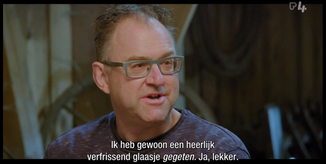 MertensJarne's tweet photo. DIT IS GEEN TOEVAL, DAT IS GEWOON DEZELFDE PERSOON MAAR VERMOMD

#DeMol https://t.co/DJtzJNpZr9
