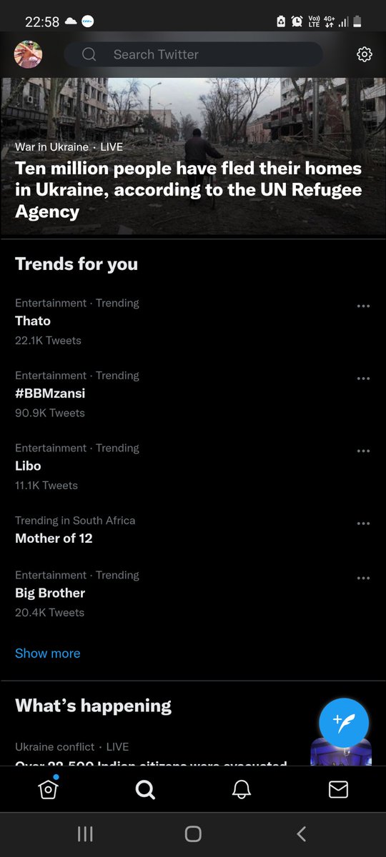 Lizzy9514's tweet photo. My baby is trending 🕯🥺💛
#PrayForThato
#ThatoForVeto
#BBMzansi https://t.co/RPPcGgfN8v