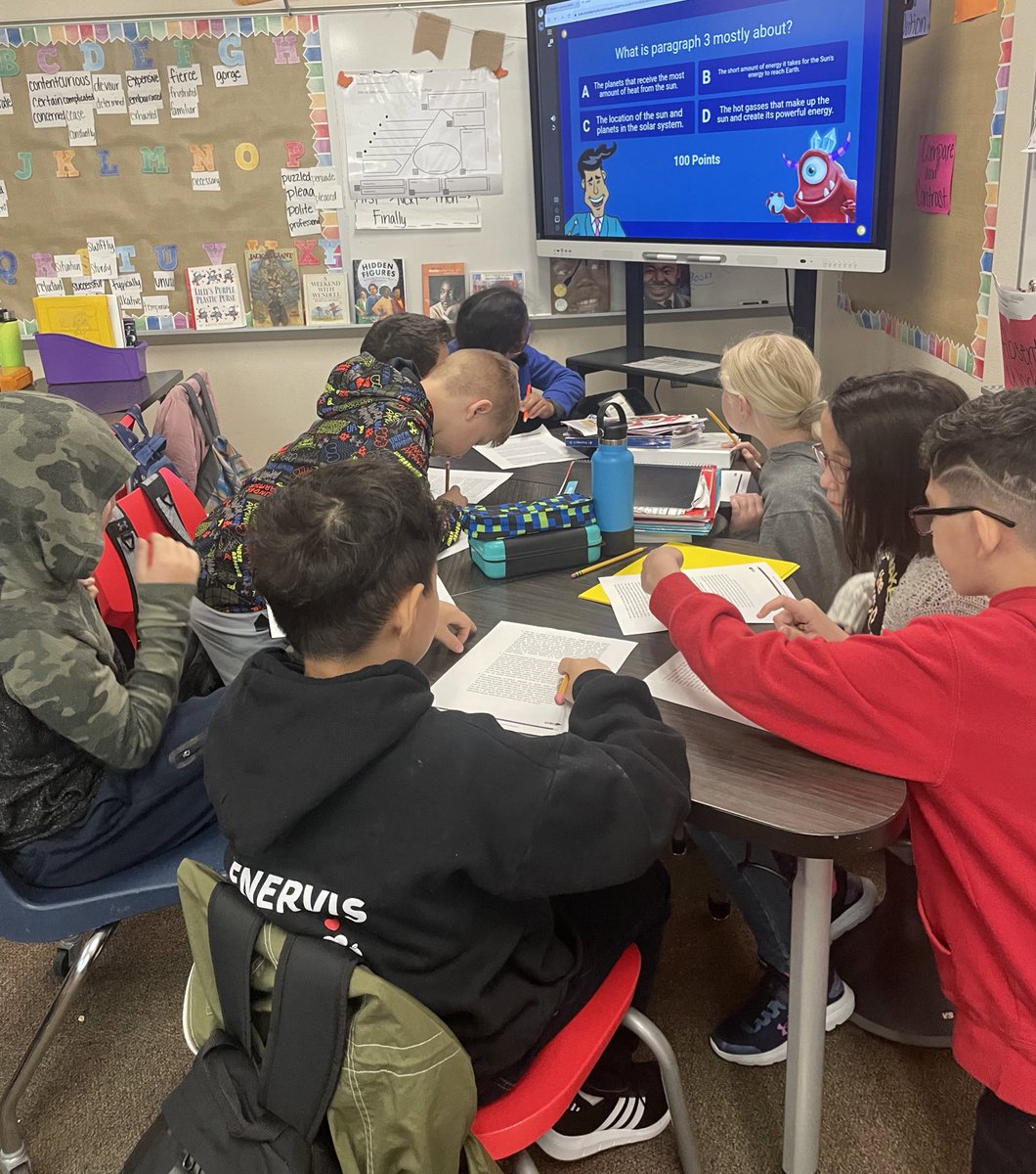 aMAESingReaders's tweet photo. We have been reviewing and working hard through many different activities! #HMEproud #aMAESingReaders #MelissaSchools https://t.co/7k4ZcwHUzq