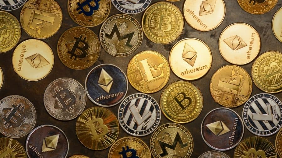 treyrutledge3's tweet photo. Paying Your Employees in Crypto? It’s Not as Weird as It Sounds

#Crypto #Payroll #EmployeePerk #Recruitment 
https://t.co/RuJxwwd8PD #DRGN 
https://t.co/XKdwQ1ks8V https://t.co/ZVsQej5fEI