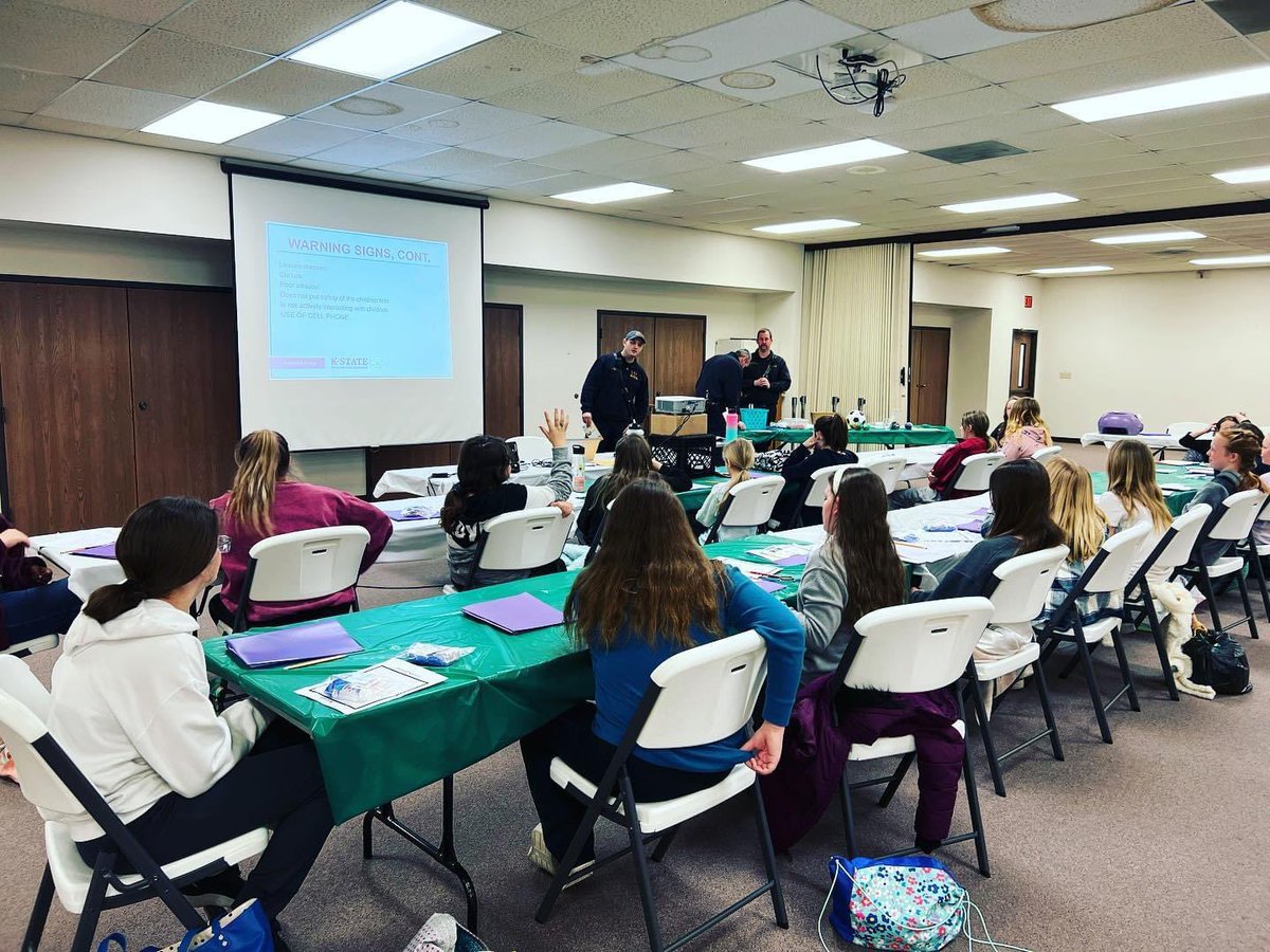 Mrs. Dalbom tweet media