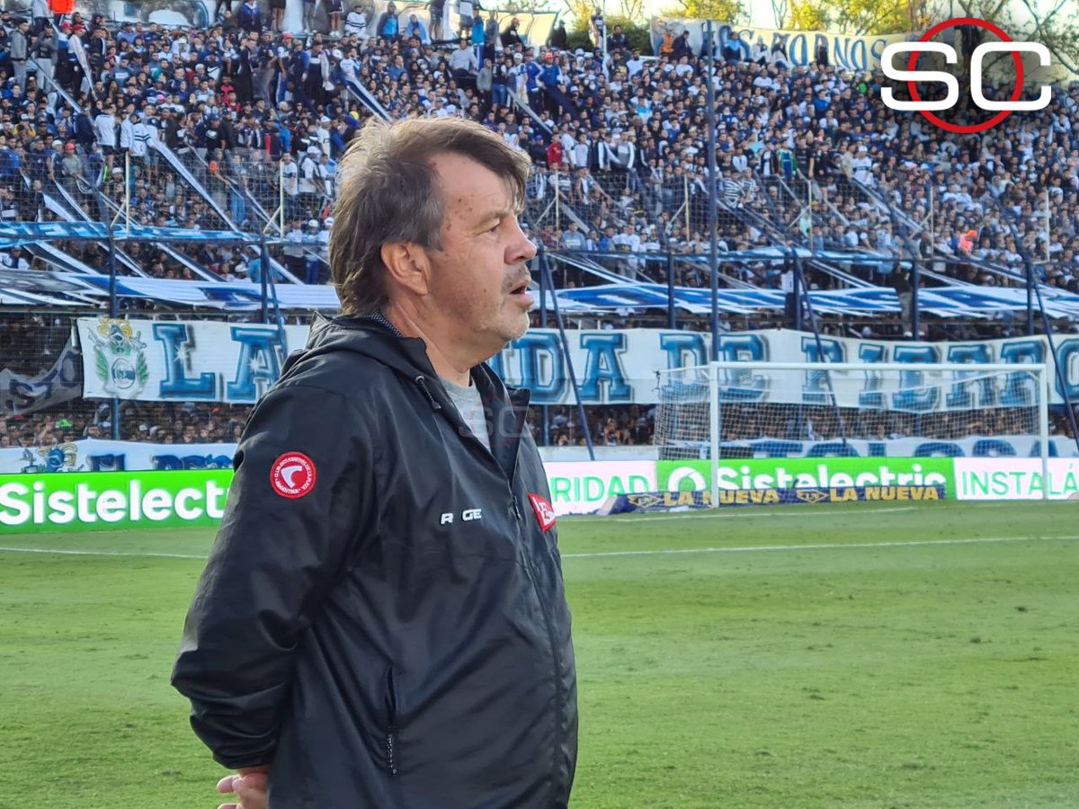 SC_ESPN's tweet photo. A Estudiantes se le escapó el triunfo sobre la hora... pero lleva 19 partidos y 12 años sin perder el clásico ante Gimnasia. https://t.co/lR3vwEcRsn