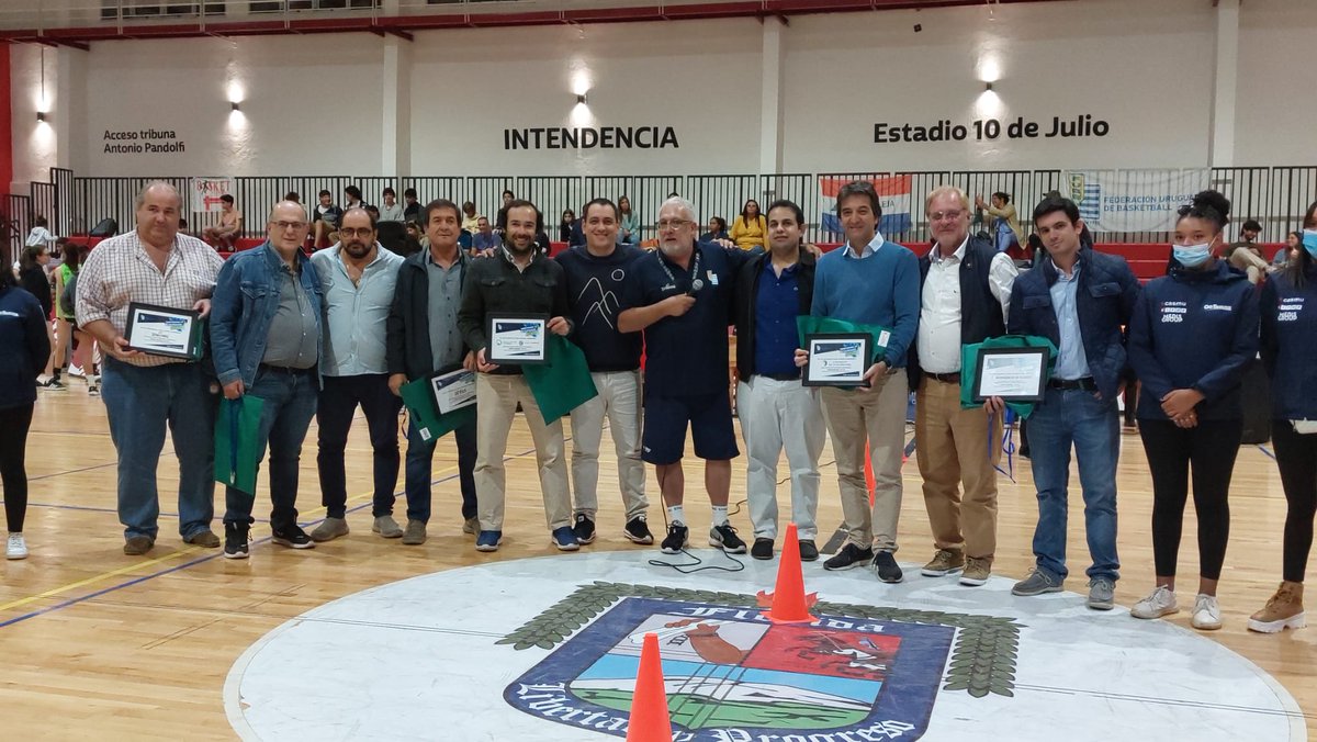 Reconocimiento a <a href="/tenfieldoficial/">Tenfieldoficial</a> por el apoyo para el 1er. Torneo Nacional 3x3 U16 Femenino y Masculino, organizado por <a href="/UyDeporte/">Secretaría Nacional del Deporte</a> en co-producción con la <a href="/fubbuy/">FUBB - Selección Uruguaya</a>