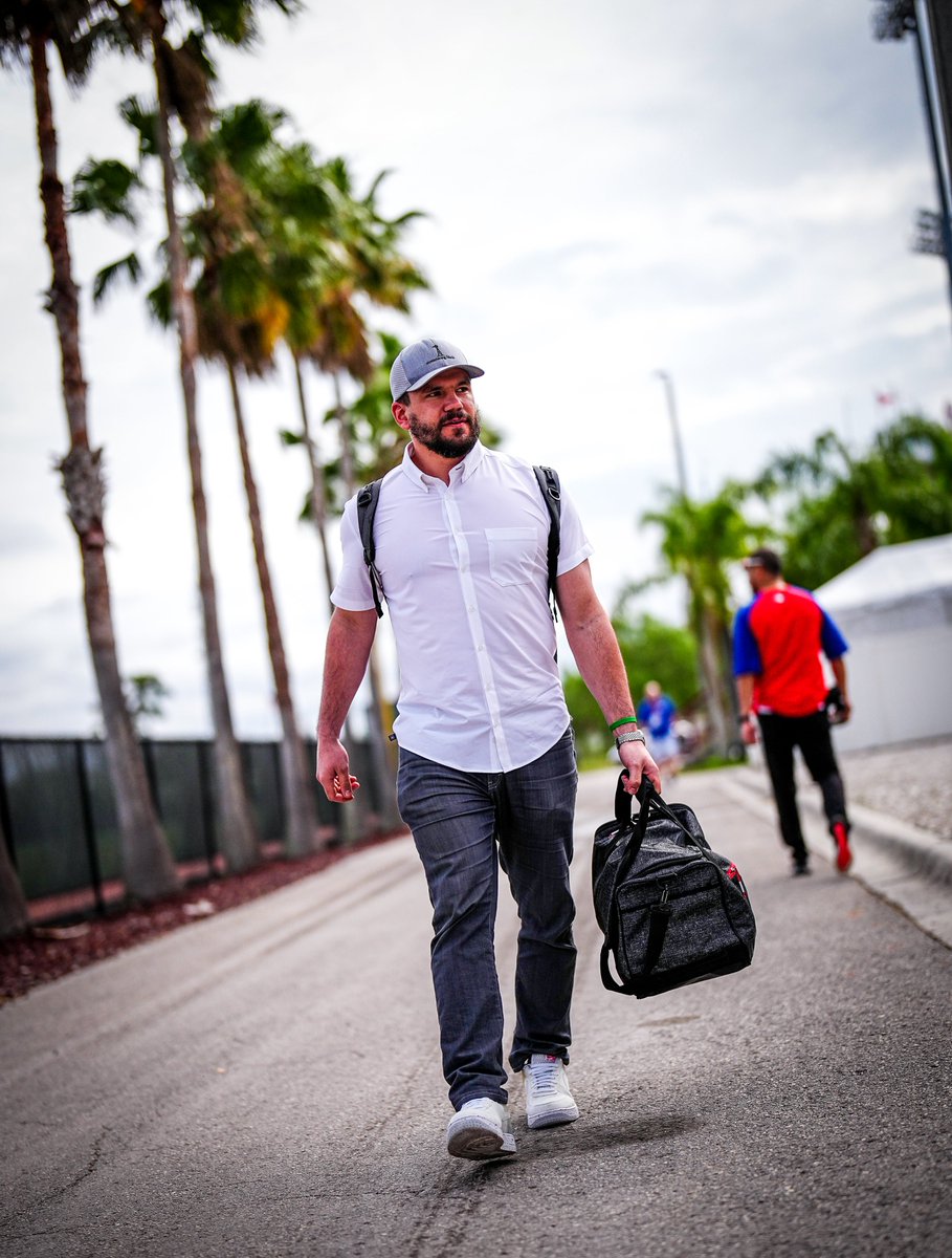 Phillies's tweet photo. He's here ‼️ https://t.co/1NGqD3Dllf