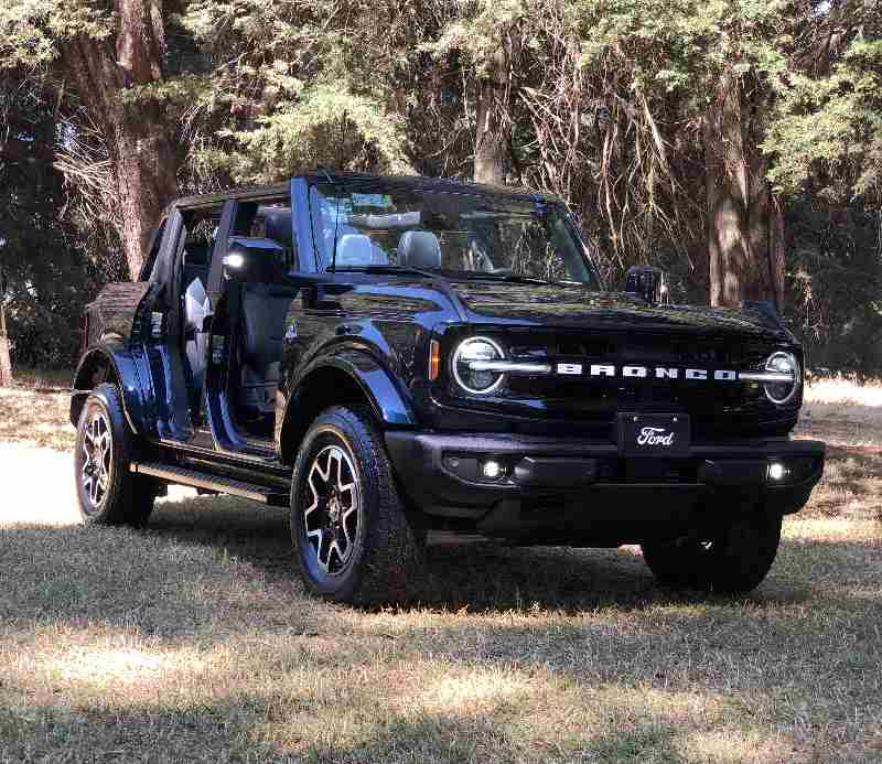 Por fin se nos hizo. Tras meses de espera debido a la pandemia, llegó el momento de ponerle las manos encima a la nueva ejecución del vehículo 4x4 de la marca estadounidense. Se trata <a href="/FordMX/">Ford de México</a>  Bronco que tiene mucho qué ofrecer.

justbemexico.com/ford-bronco-en…